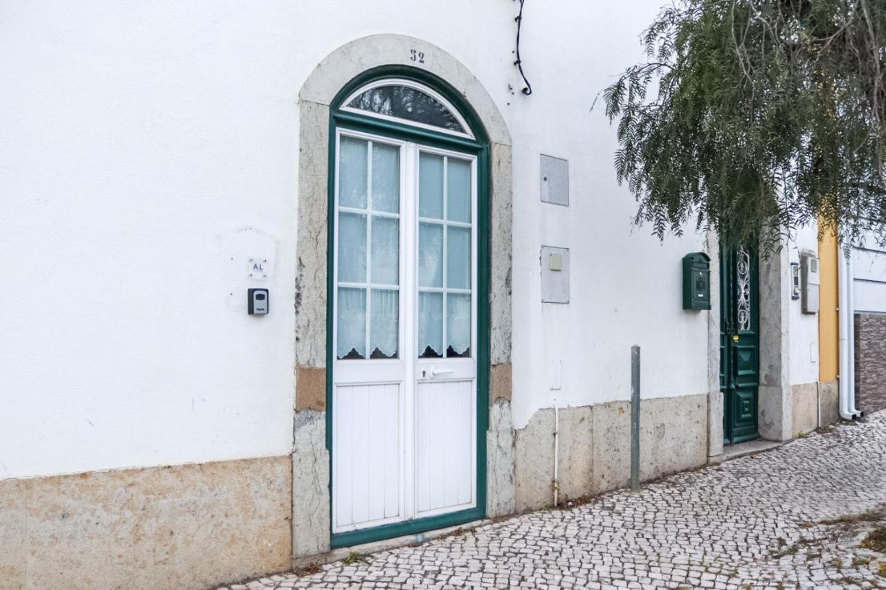 Traditional Portuguese Village House - Casa Martins No 52 Freiria Экстерьер фото